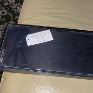 NIB! Men’s All Silk Formal Wear Set. Black. Handmade. Adjustable!!